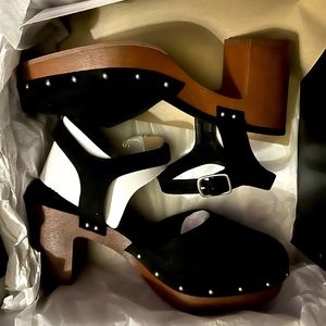 Torrid black PU faux wood heel NWB